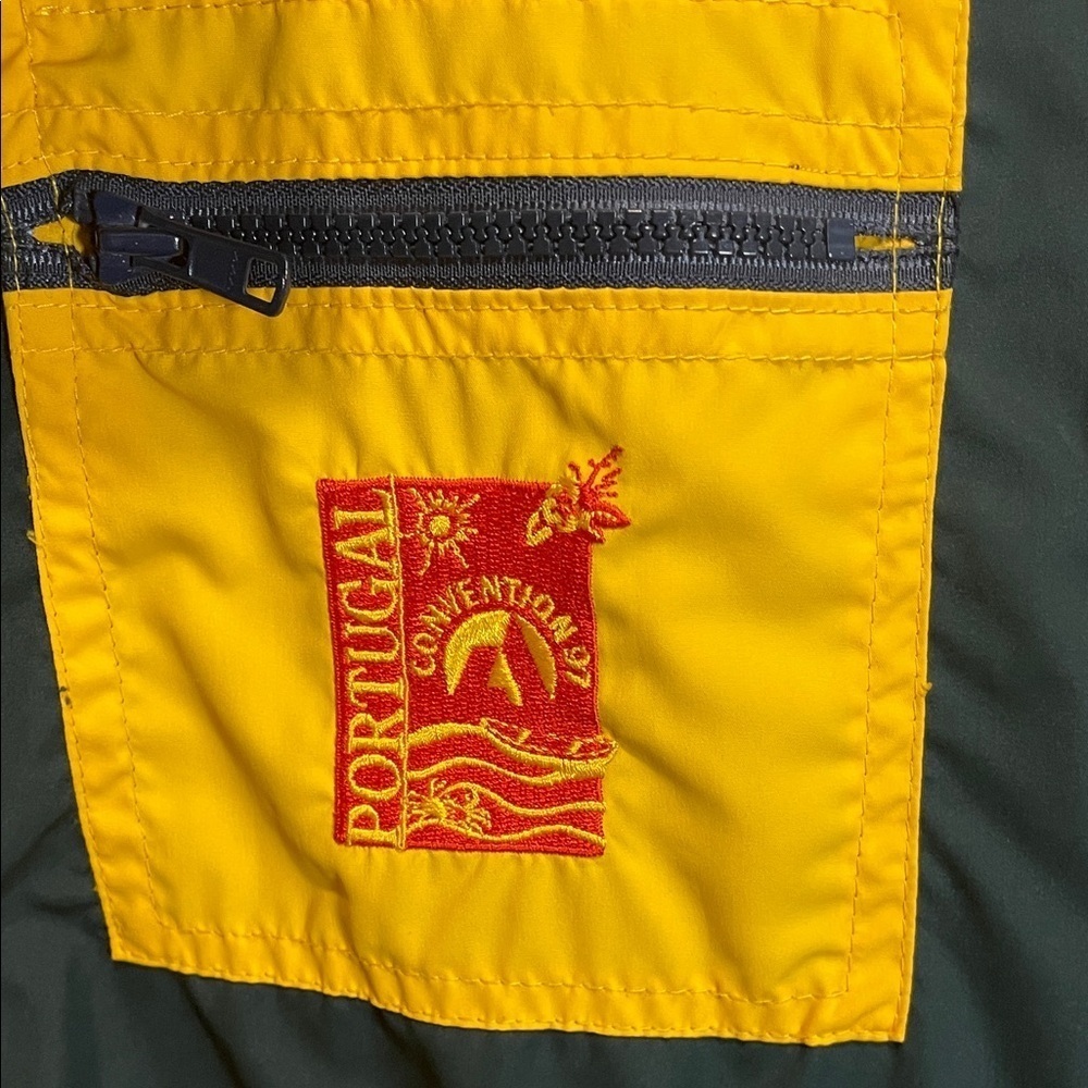Vintage 90s Colorblock Windbreaker Jacket Red Yellow Green Men M - Picture 5 of 11